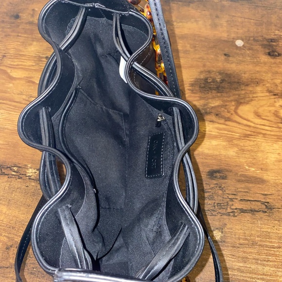 Oak And Fort shoulder bag in black color - Picture 5 of 9